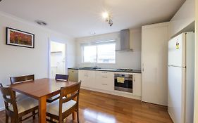 Rent Melbourne